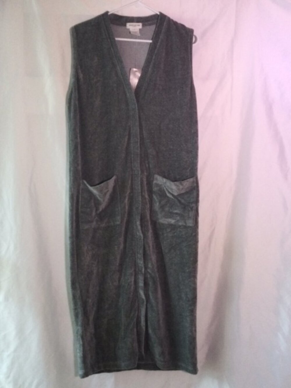 NWT Jones New York Sport Long Velour Duster Vest Gray Medium